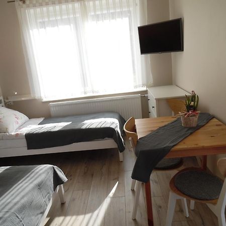 Helios Hotel Dębki Buitenkant foto