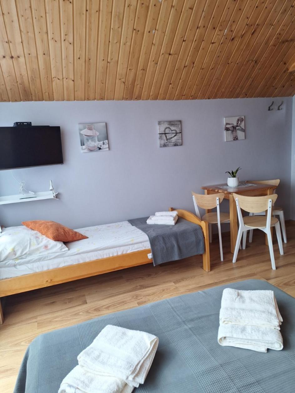 Helios Hotel Dębki Buitenkant foto