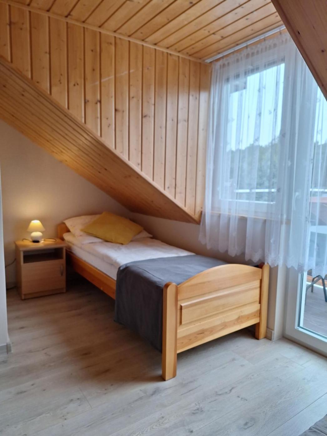 Helios Hotel Dębki Buitenkant foto
