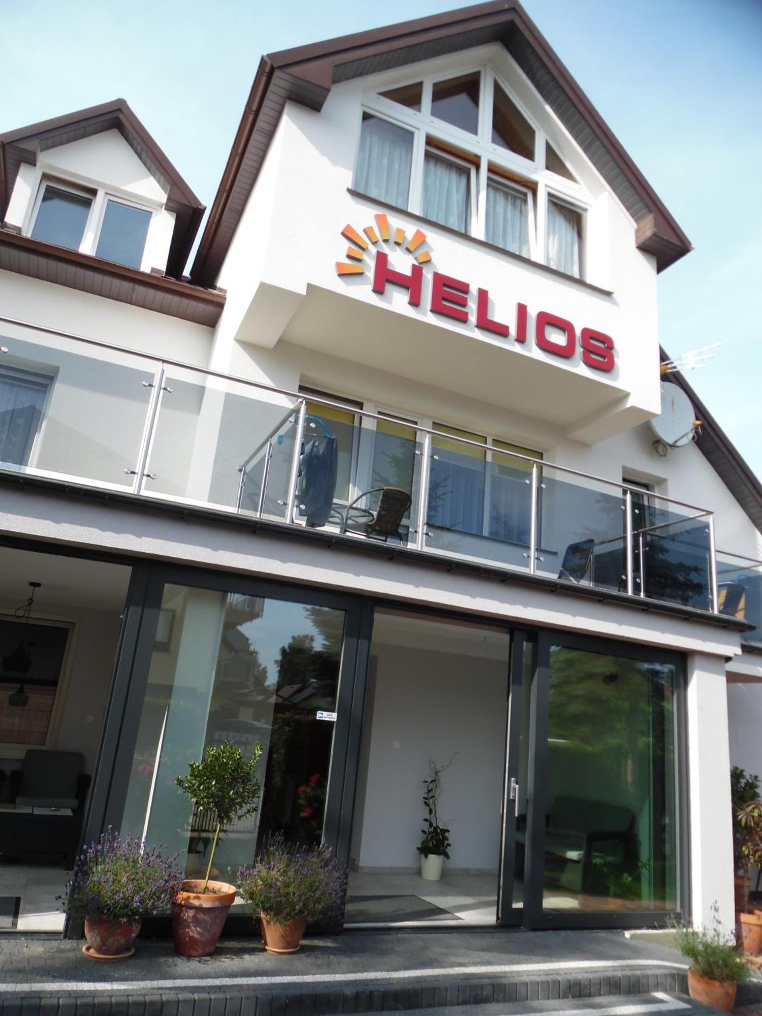 Helios Hotel Dębki Buitenkant foto